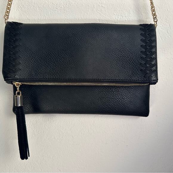 Moda Luxe Palermo Clutch NEW Stitch Detail Vegan Leather in Black w/ Gold Chain - Picture 9 of 11